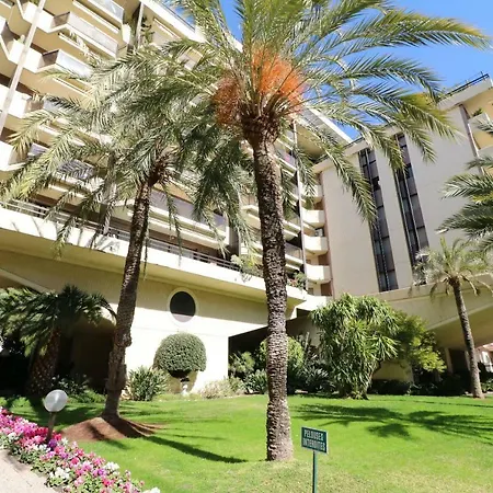 Luxury 1 Bedroom Jardins Croisette 265 *
